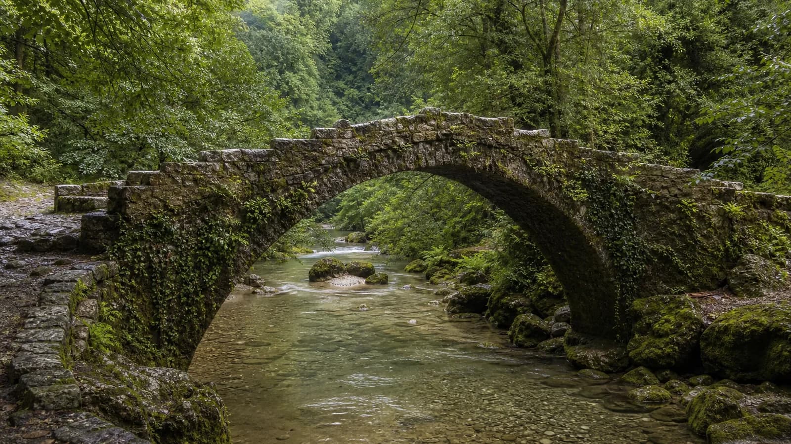 Besleti Bridge River Arch