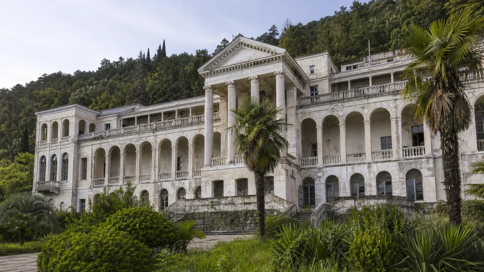 Sanatorium Gruzia Weathered Facade