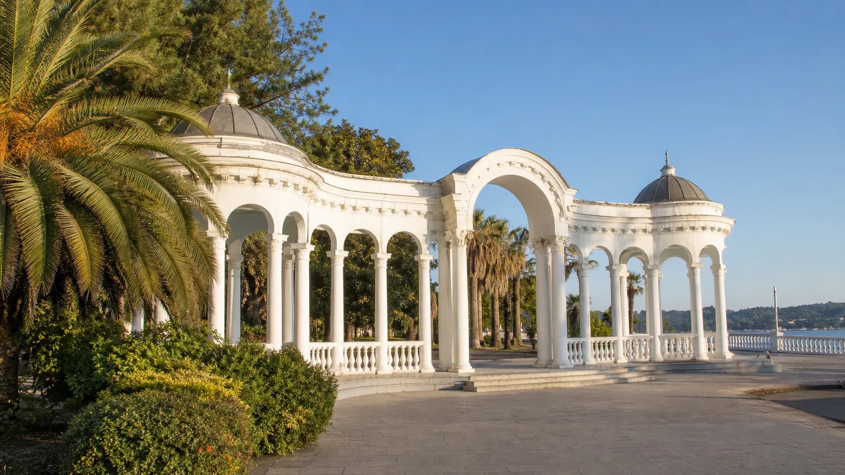 Sukhum Colonnade Embankment Light